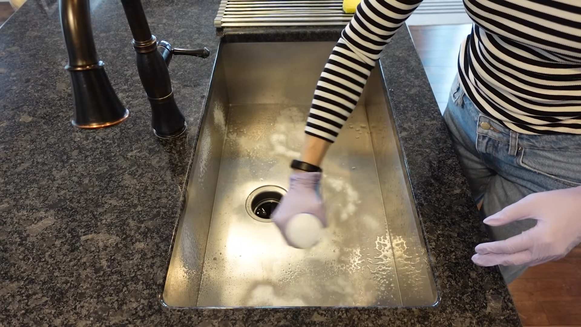 Dish soap oil cleaner