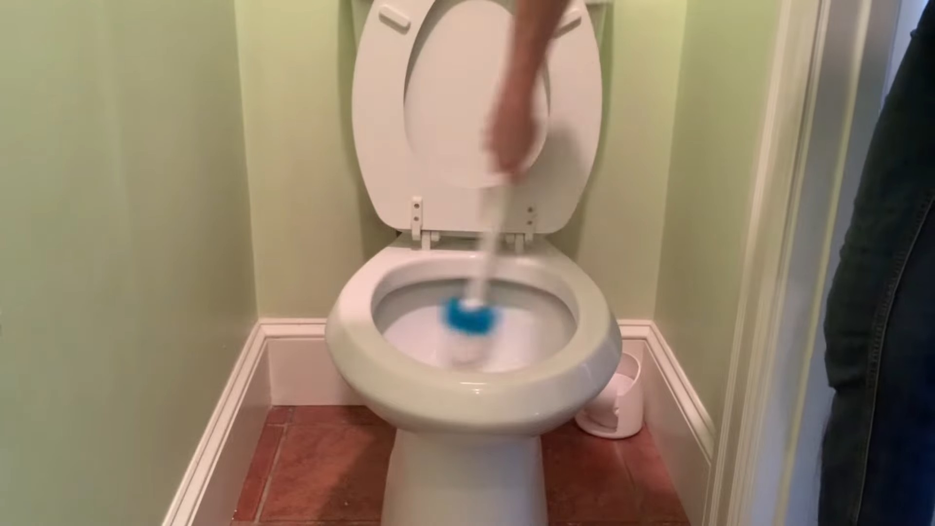 DIY cleaning products