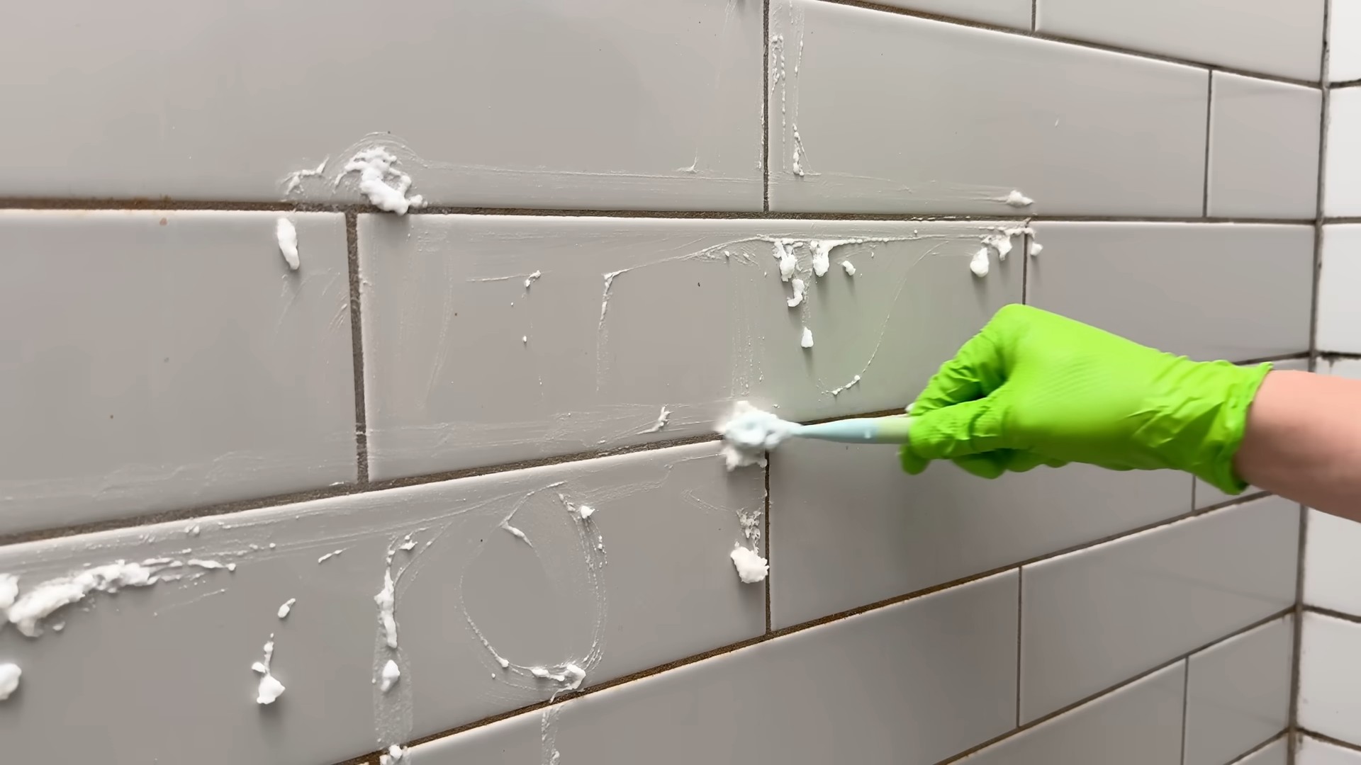 Clean Tile and Grout
